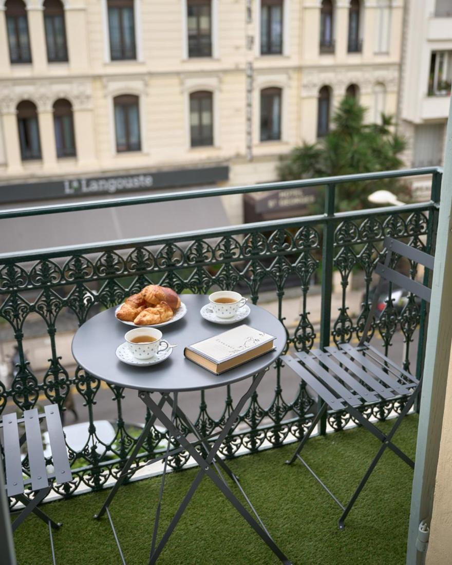 Sunlight - Gisele - Hyper Central, 1 Bedroom With Large Living Nizza