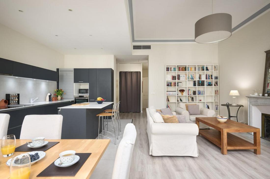 Appartamento Sunlight - Gisele - Hyper Central, 1 Bedroom With Large Living *