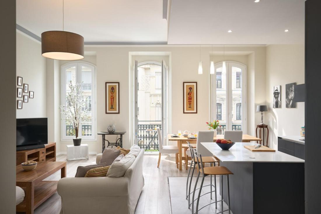 Sunlight - Gisele - Hyper Central, 1 Bedroom With Large Living Appartamento